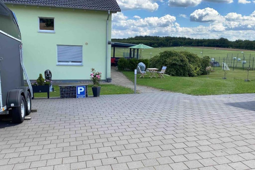 Fewomonciao2019-Panorama 2Pers Bis Max4Pers Monschau Buitenkant foto