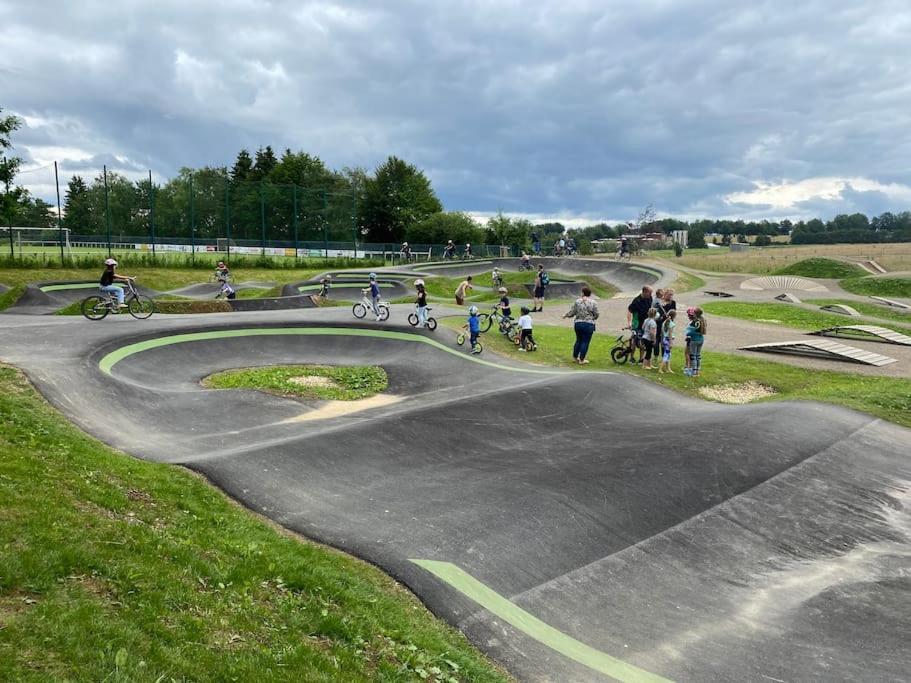 Fewomonciao2019-Panorama 2Pers Bis Max4Pers Monschau Buitenkant foto